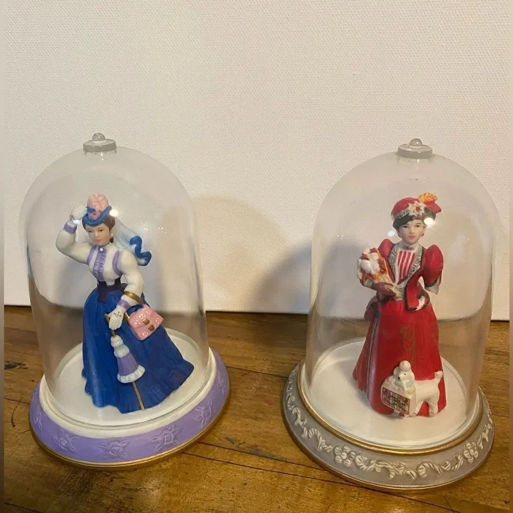 AVON PRESIDENTS CLUB MRS PFE ALBEE  (2) DOMED PORCELAIN MINI FIGURINE, 1996/1997